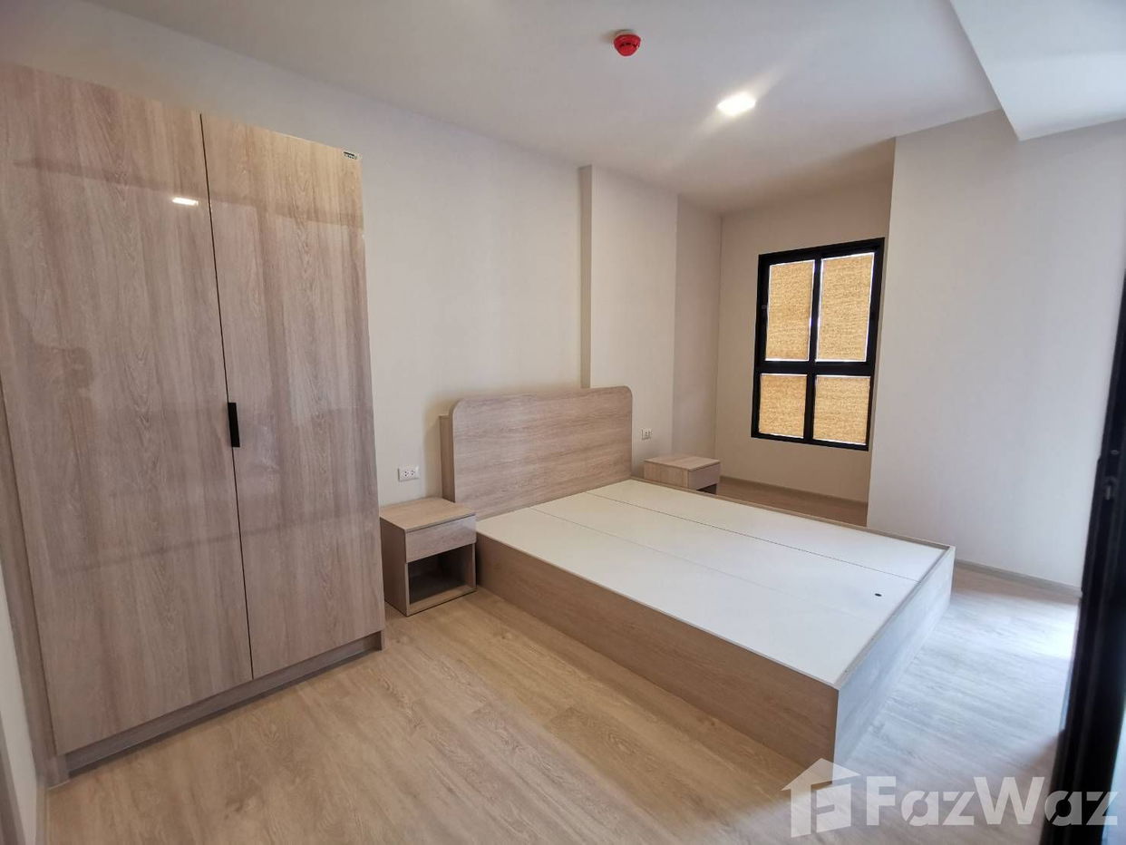 picture Pool View Condo For sale - 1/9