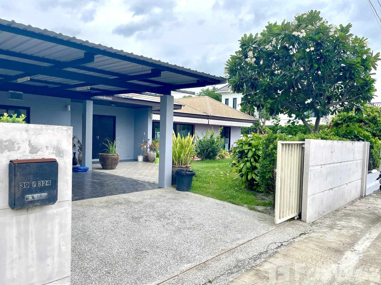 picture Villa for Rent with 3 Bedrooms 3,5 Bathrooms 1 Office 5653814 - 4/23