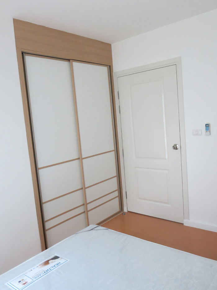 picture For Rent or Sale iCondo Ngamwongwan, 5th Floor, Building L1, 1 Bedroom, 1 Bathroom, fully furnished with electrical appliances, pool view - 6/13