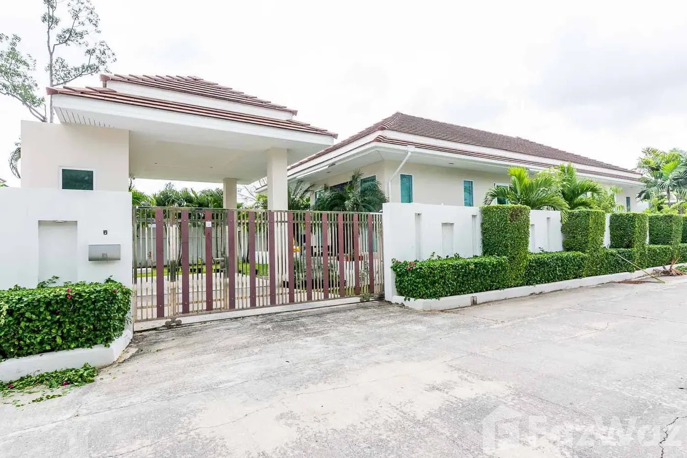 picture Luxury Pool Villa in Hua Hin at Woodlands Residences (HV146) - 4/34