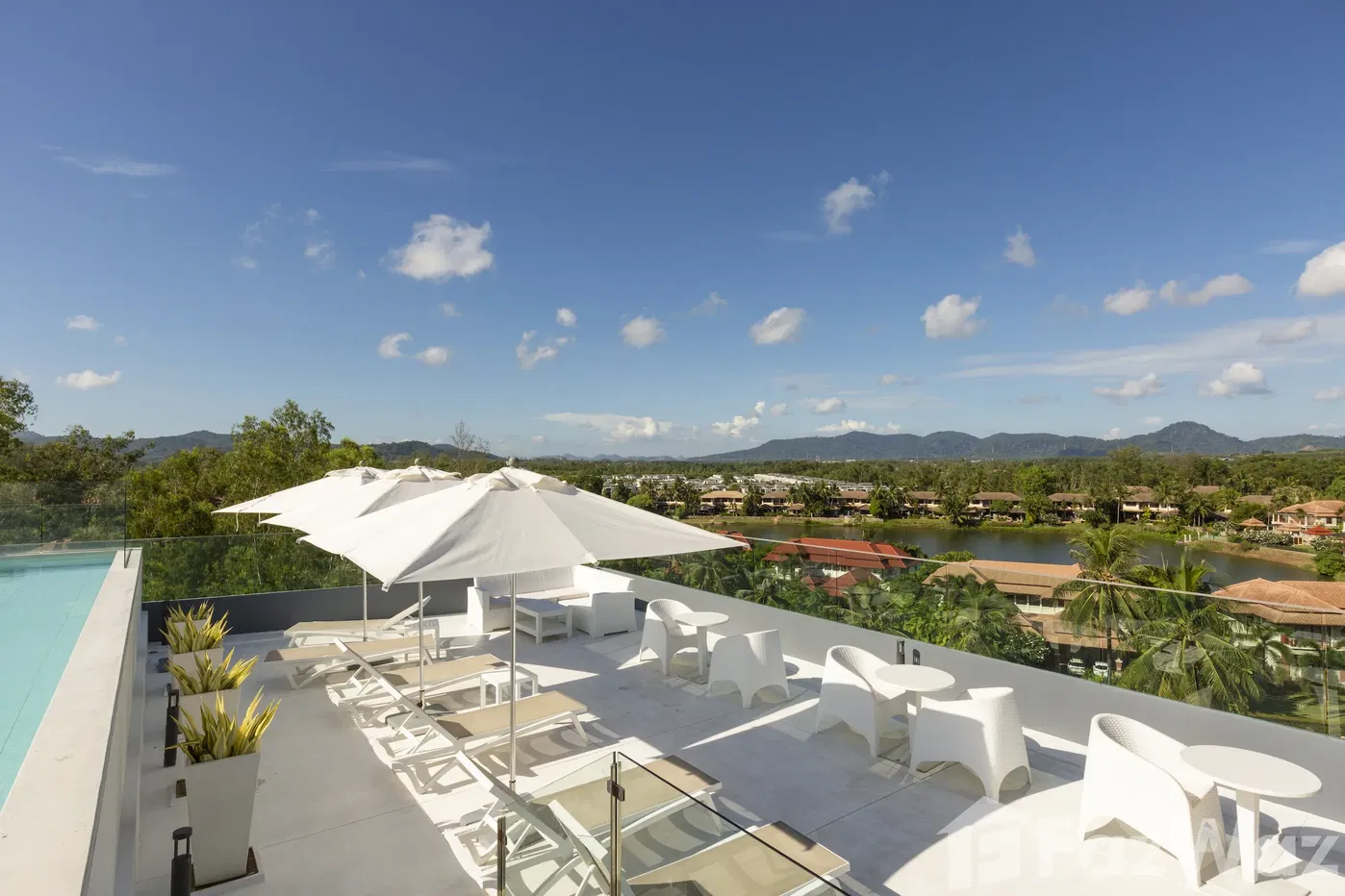 picture 2 Bedroom Condo for sale at Ocean Stone - 8/10