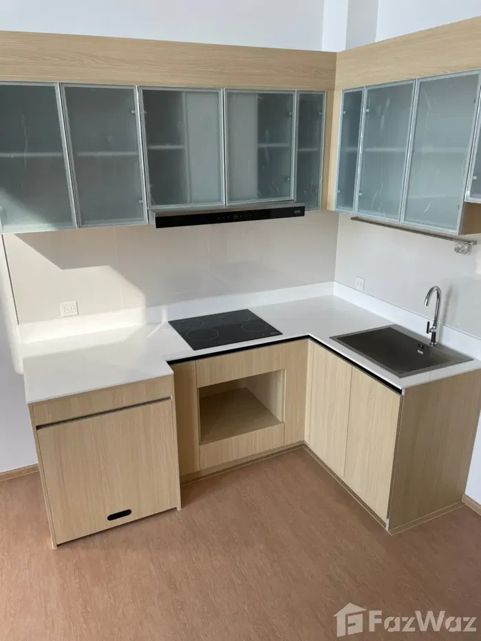 picture 2 Bedroom Condo for sale at Maru Ekkamai 2 - 10/12