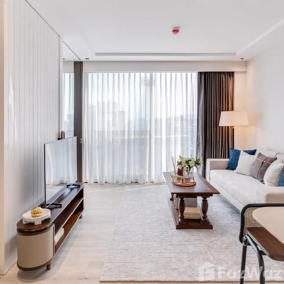 picture 1 Bedroom Sea View Condo - 3/7