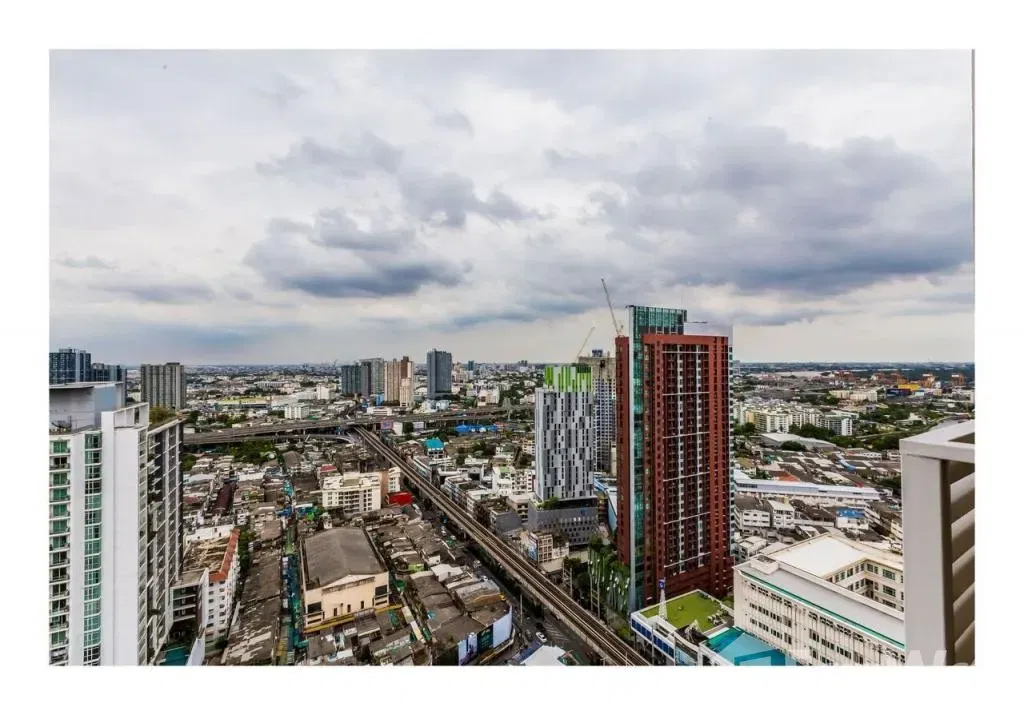 รูป ขาย คอนโด 2 ห้องนอน ในโครงการ สกาย วอล์ค เรสซิเดนซ์ - รูปที่ 4/10