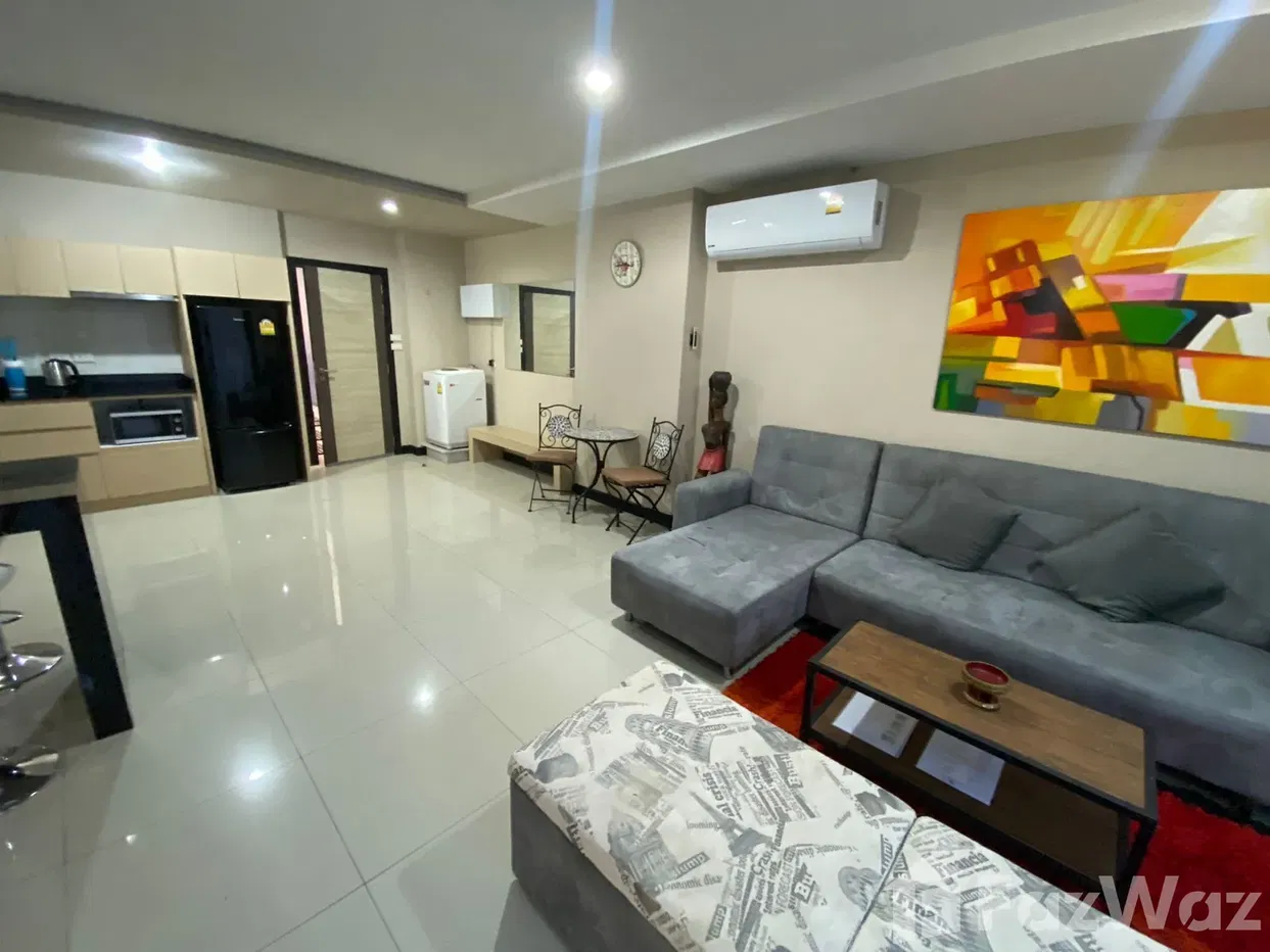 picture Big 2 Bedroom Apartment - 11/18