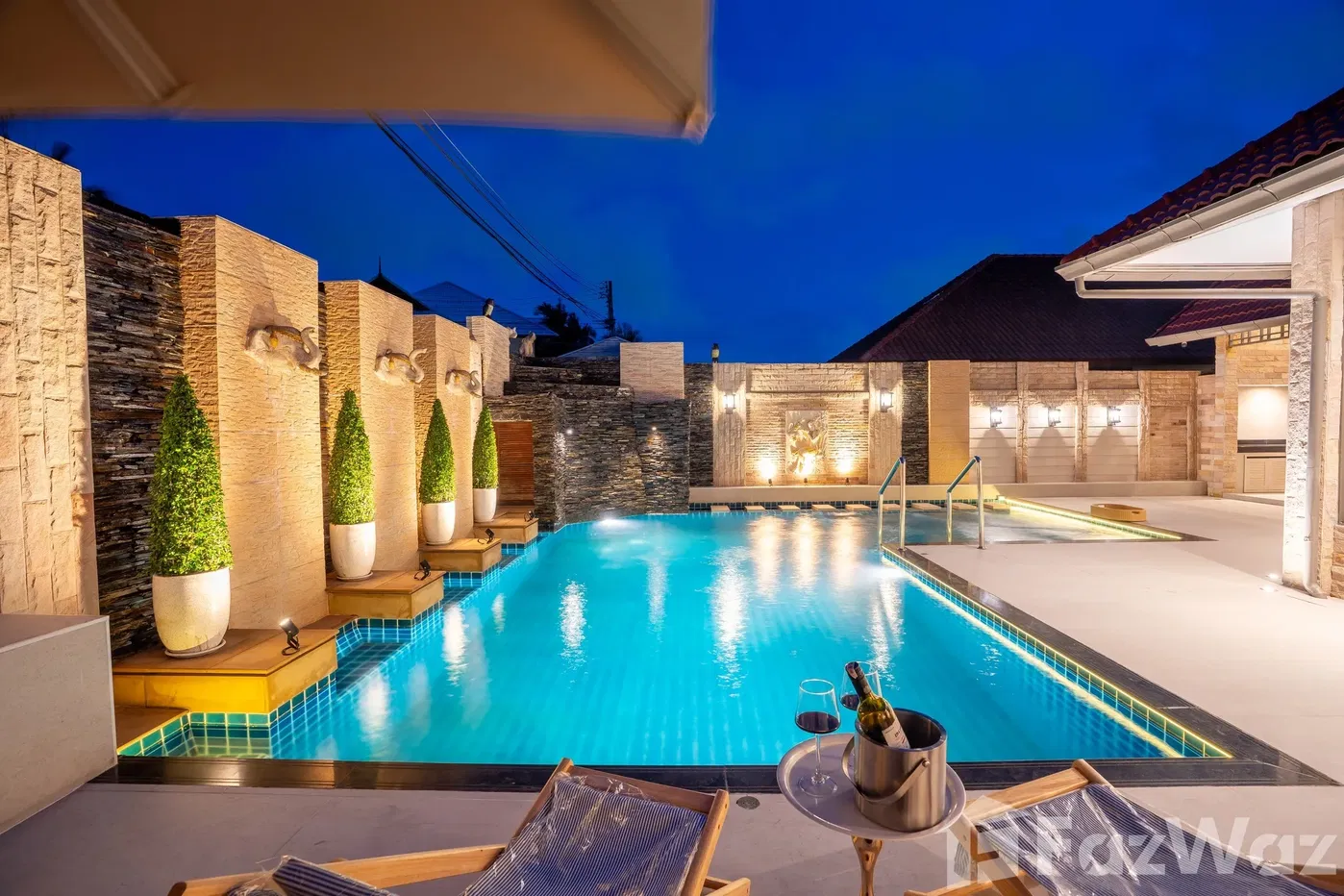 picture 4 Bedroom Villa for sale at Pattaya Hill Village 1 - 3/34