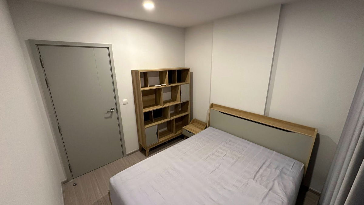 picture MRT rama 9 1 km. Free shuttle bus Condo Aspire Asoke - Ratchada ( Rental )  Price  19,000 Baht - 5/8