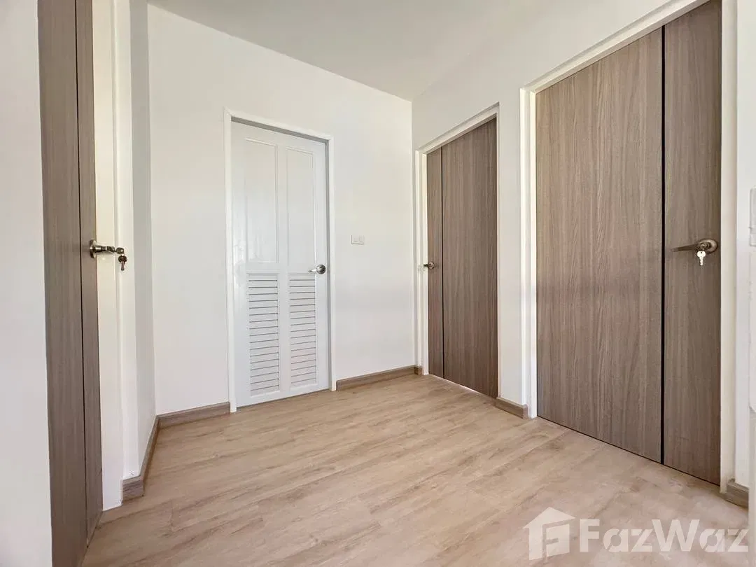 picture 4-Bedroom Corner House in Land and House, Chalong - 9/21