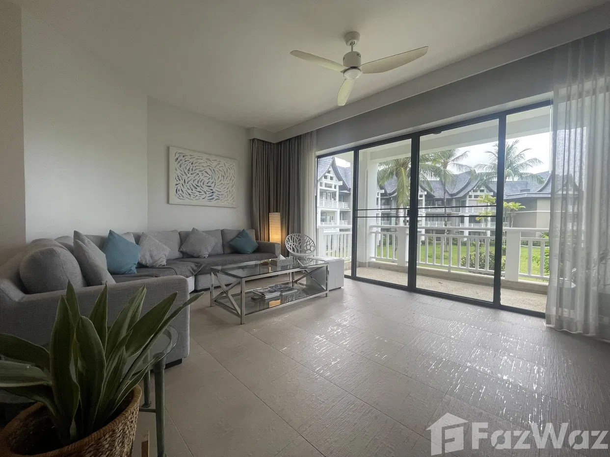 picture Bright 2-Bed Condo in Scenic Phuket - An Ideal Home! 1128442 - 3/17