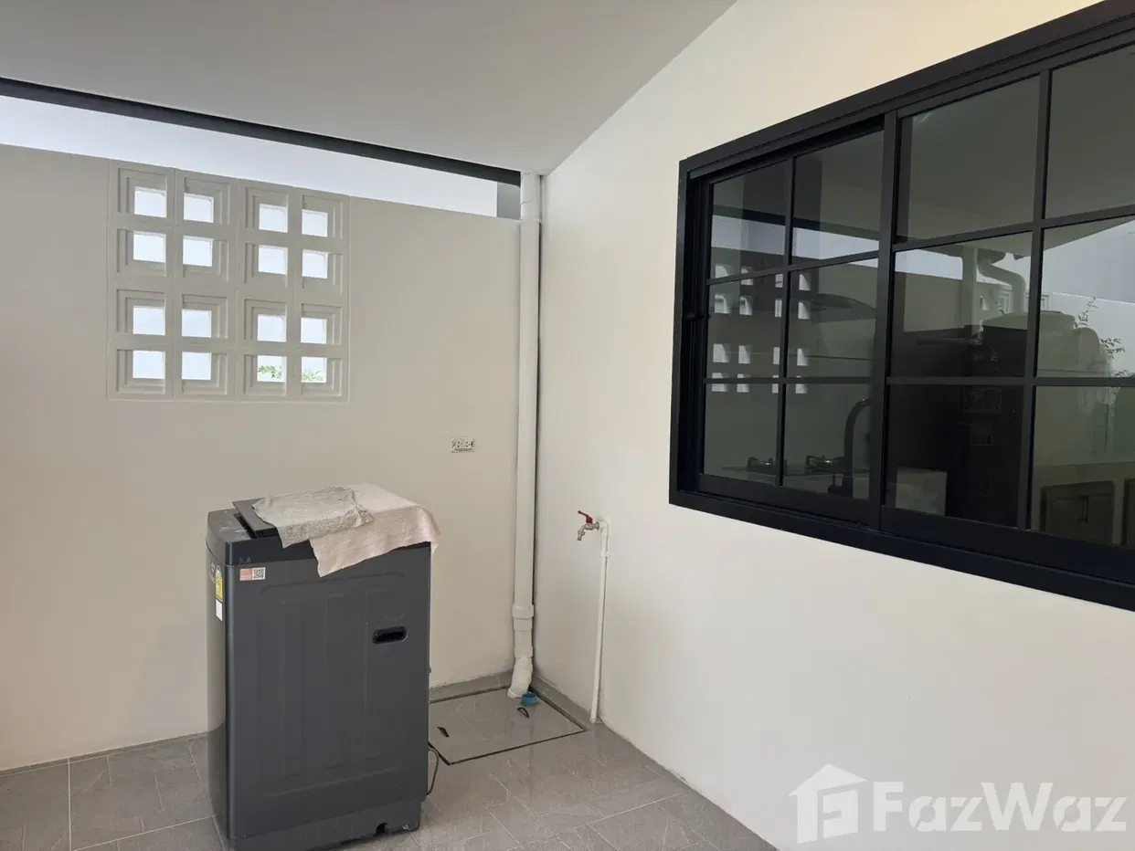 picture Renovated 3BR Semi-Detached House in Prime Chalong Location - 4/24