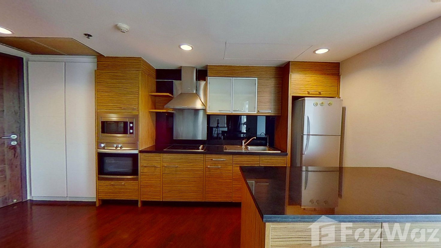 picture 2 Bedroom Condo for sale at Urbana Langsuan - 5/13