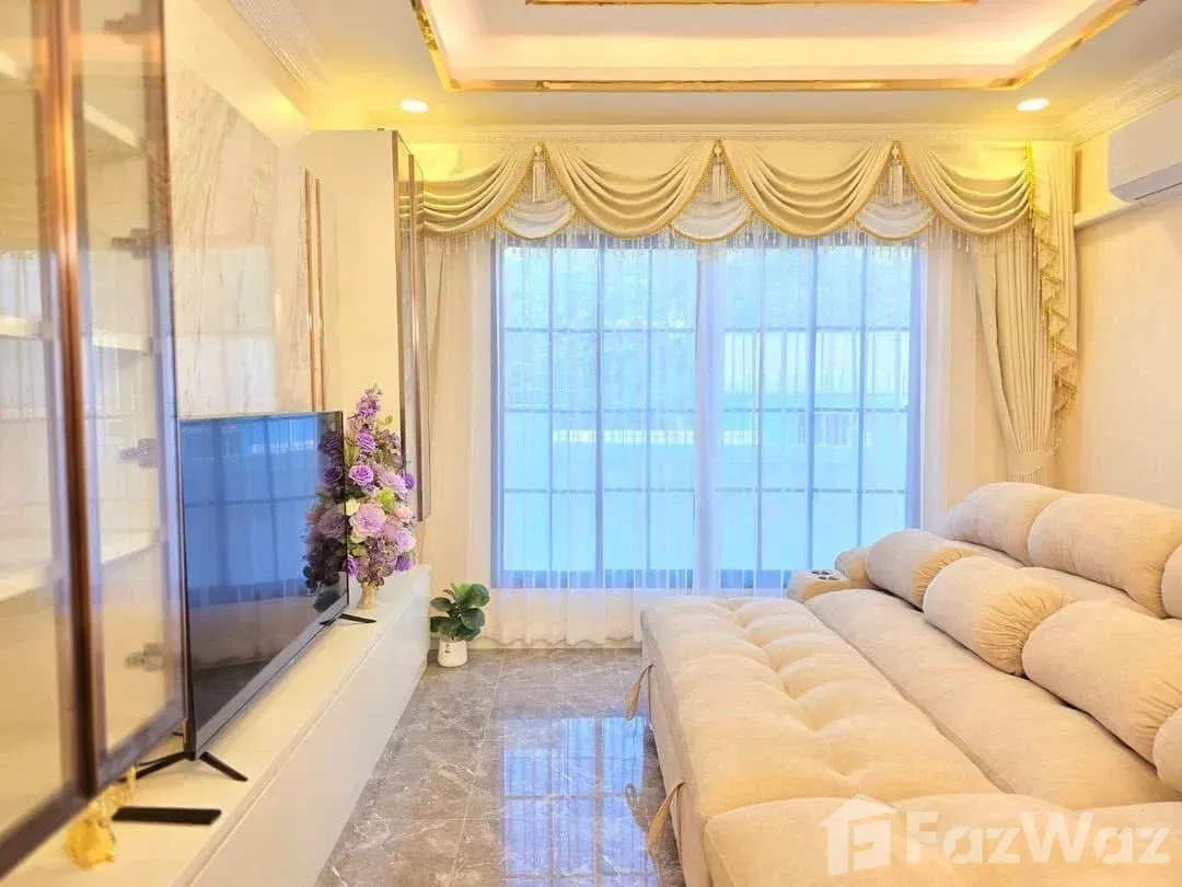 picture 3 Bedroom House for sale in Na Kluea, Chon Buri - 5/38