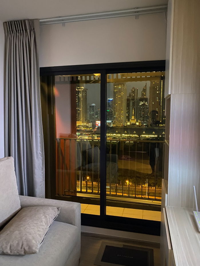 picture MRT rama 9 300 m. Price  25,000 Baht Condo Life Asoke Hype ( Rental ) - 2/5