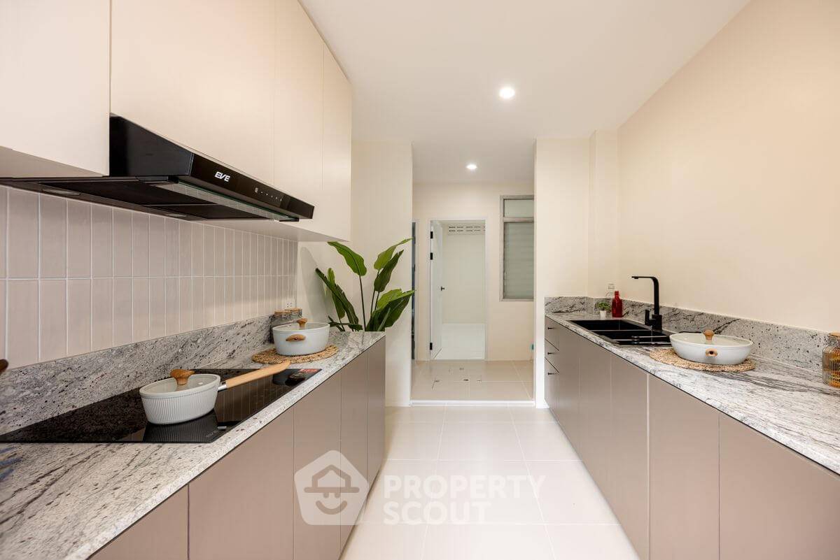 รูป บ้าน 5-ห้องนอน ใกล้ BTS หมอชิต (ID 2251804) - รูปที่ 19/32