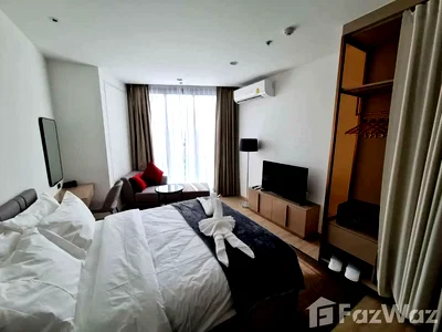 Condos for sale Soi Buakhao : Party in the EDGE Central - 30 SqM of Fun! 1100100