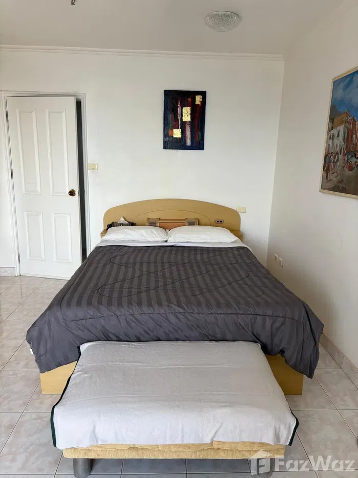 picture Stunning Sea View Condo For Sale in Patong Tower - 10/11