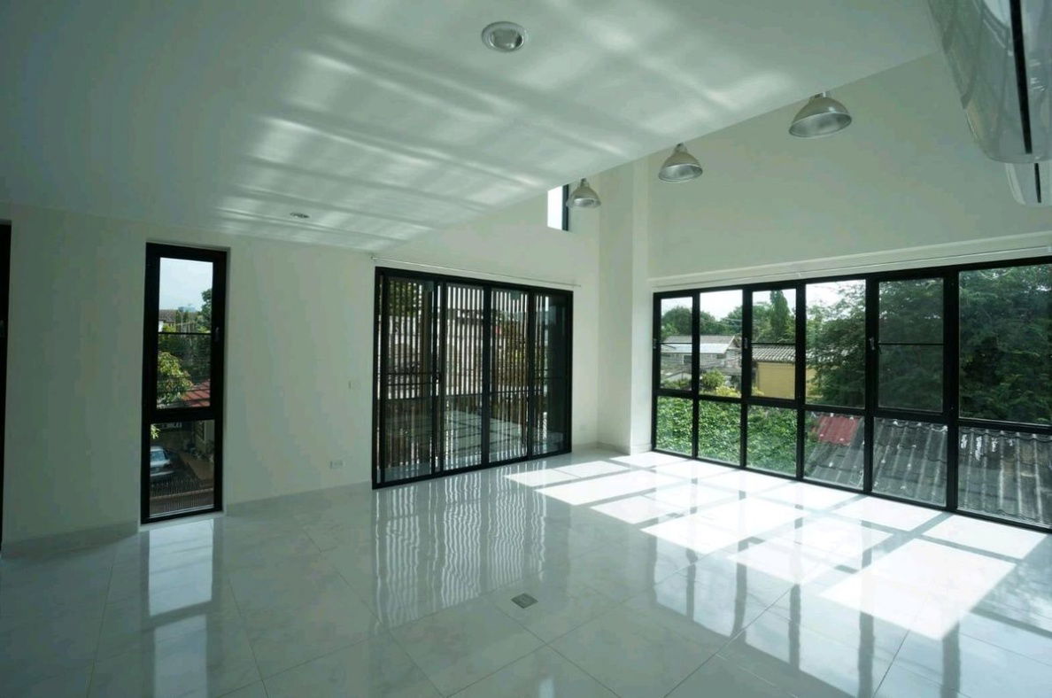 picture Home office, semi-detached house, Soi Ratchada, near the MRT, Ratchada-Lad Phrao intersection - 3/10