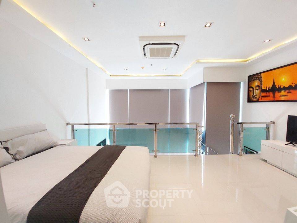 picture 1-BR Condo at Wongamat Tower Condominium close to Sanctuary of Truth (ID 1053561) - 10/21