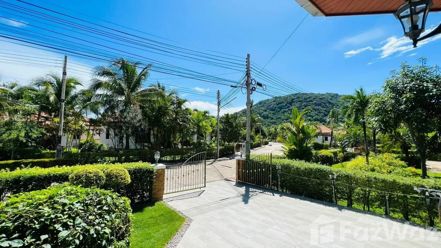 picture 2 Bedroom Villa for sale at Manora Village II - 3/26