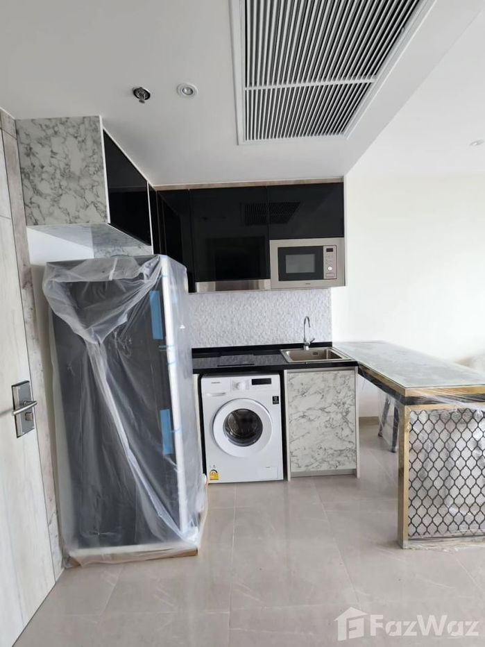 picture Luxurious 1 Bedroom Condo for Sale in Riviera Monaco - 2/8