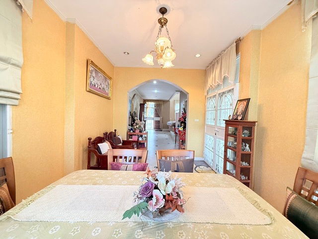 รูป ขายบ้านเดี่ยว ปัญจทรัพย์ ปาร์ค ปิ่นเกล้า 160 ตรว.พร้อมเฟอร์ พร้อมอยู่ 4ห้องนอน 3ห้องน้ำ 1 ห้องแม่บ้าน ติดถนนบรมราชชนนี - รูปที่ 6/39