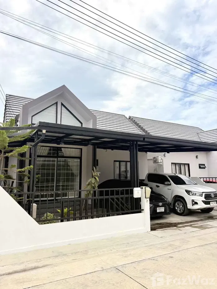 picture 2 Bedroom Townhouse for sale at Canna Rong Po - 1/19