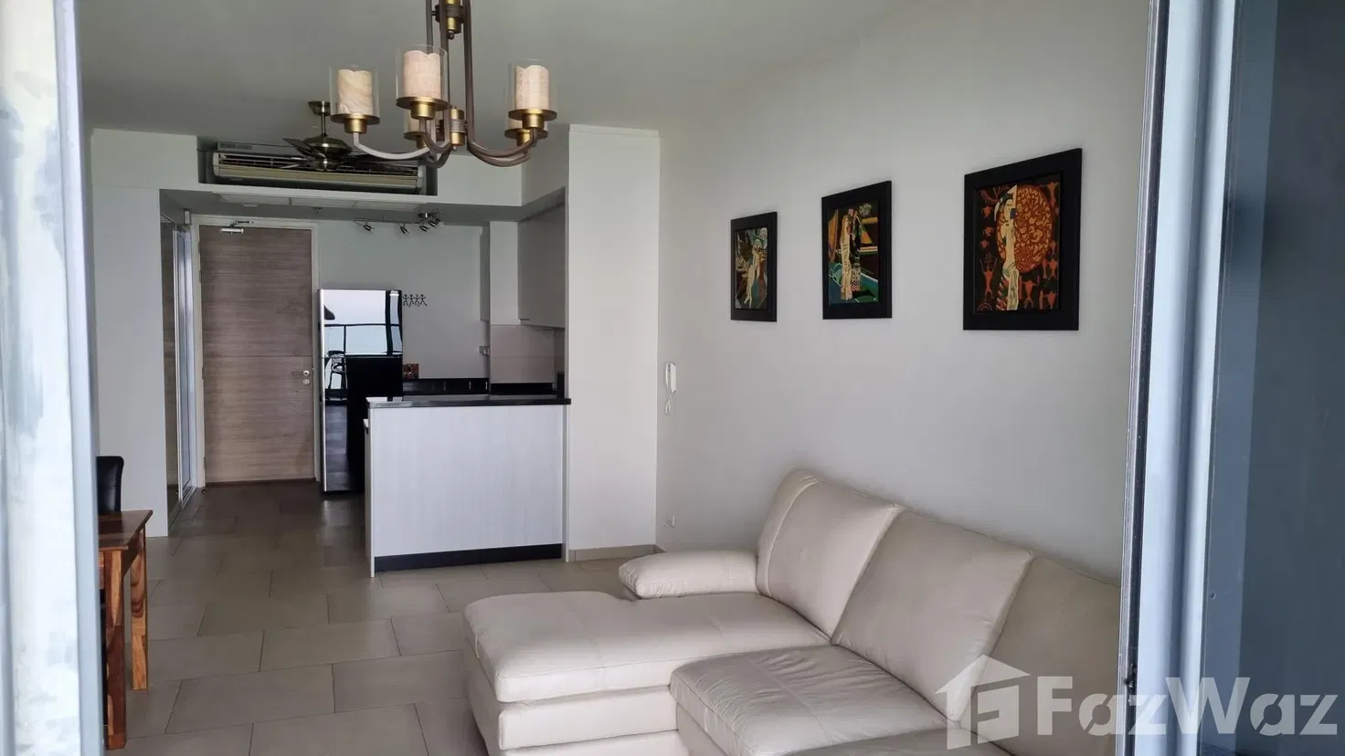 picture One Bedroom Condo in Pattaya with direct beach access - 2/9