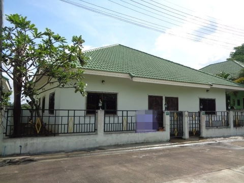 FOR SALE  HOUSE PROPERTY  5100000 BAHT.