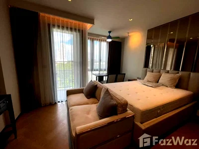Condos for sale : The Reserve Sukhumvit 61 Luxury Condo Near Ekamai for sale 5661739