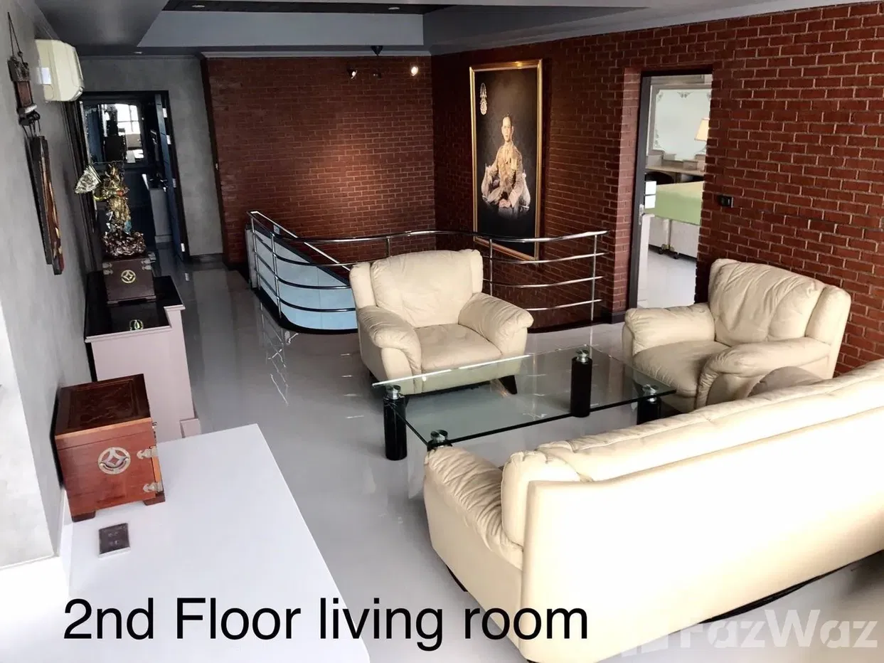 picture 2-Storey Penthouse for Sale at Jomtien Plaza Condotel - 22/29