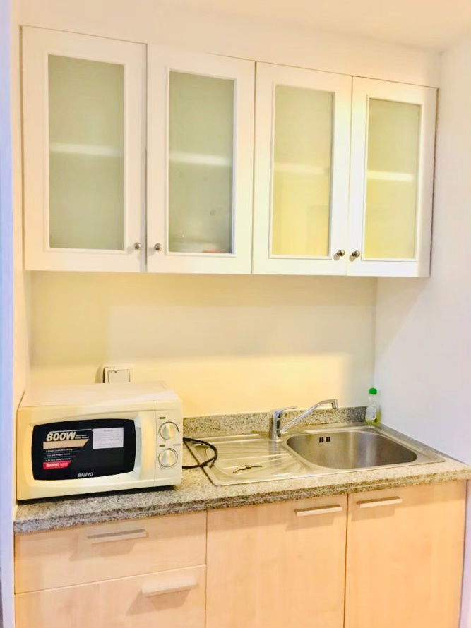 picture OMG3002  < Available 15-Aug-25 >  Studio - BTS Nana - for RENT @ [ The Trendy condo ] - 4/7