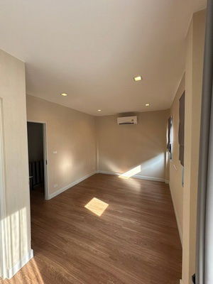 picture FOR RENT V COMPOUND RATCHAPHRUEK - PINKLAO / 2 bedrooms 3 bathrooms / 37 Sqw. 175 Sqm. **25,000** CLOSE TO CENTRAL WESTVILLE - 9/14