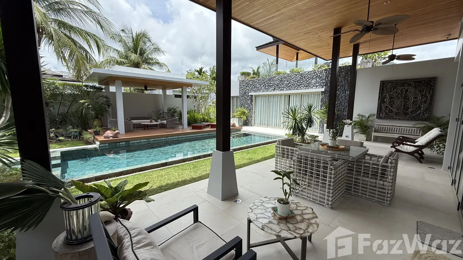 picture 4 Bedroom Villa - 39/43