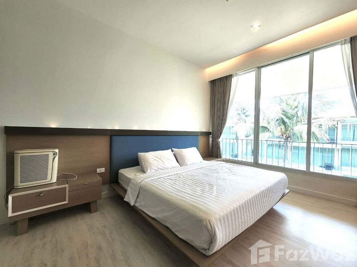 picture Beachfront Condo in Hua Hin at Ocas Condominium (HC284) - 12/26