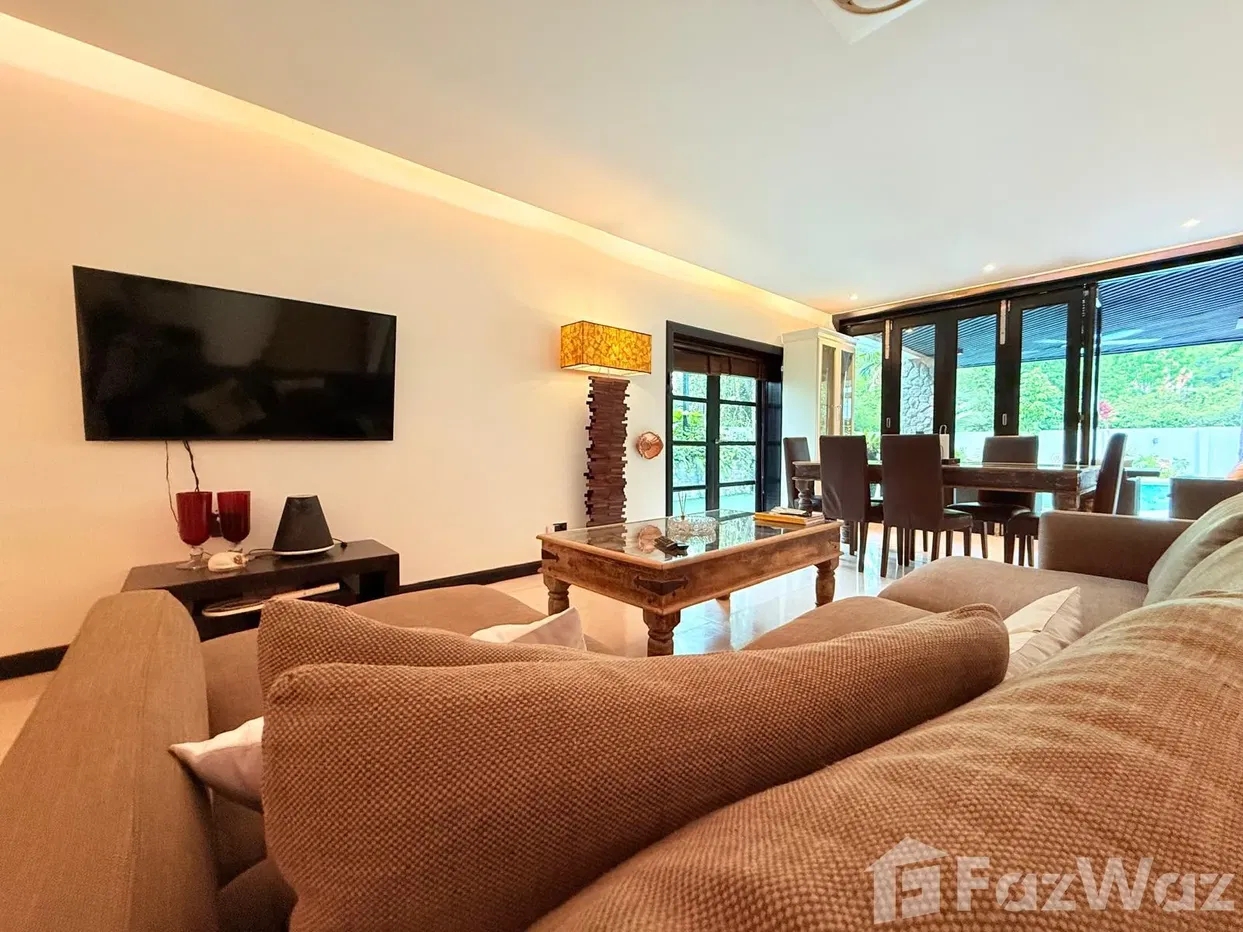 picture Rare 5-Bedroom Villa Near Hua Hin Town with Mountain Views - 17/44