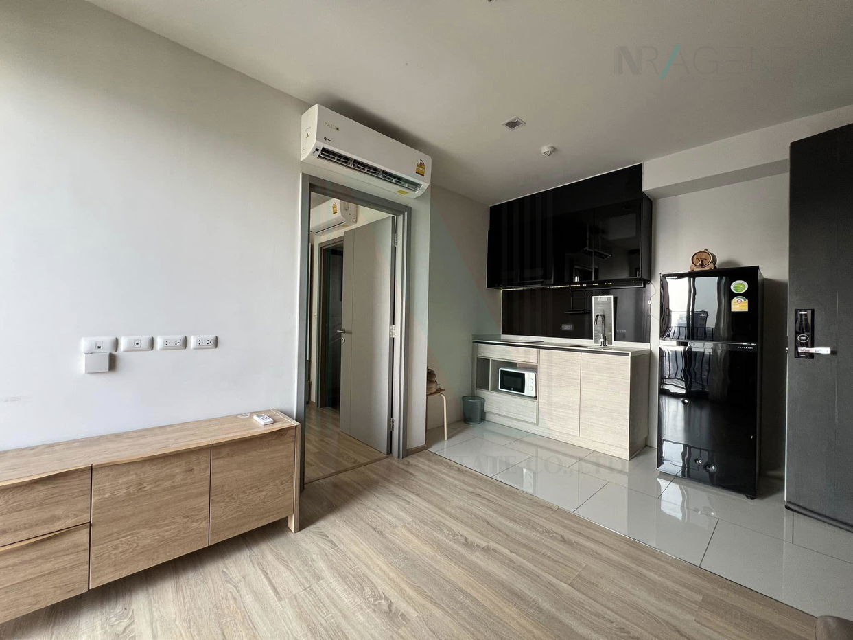 picture 📌 For rent condo THE BASE GARDEN RAMA 9 Building 1, Floor 28,1 bed room, Room size 35.00 sqm - 6/8