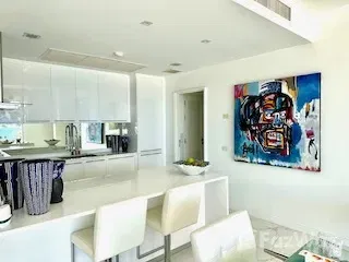 picture 2 Bedroom + Office Seaview Condo for Sale - 13/48