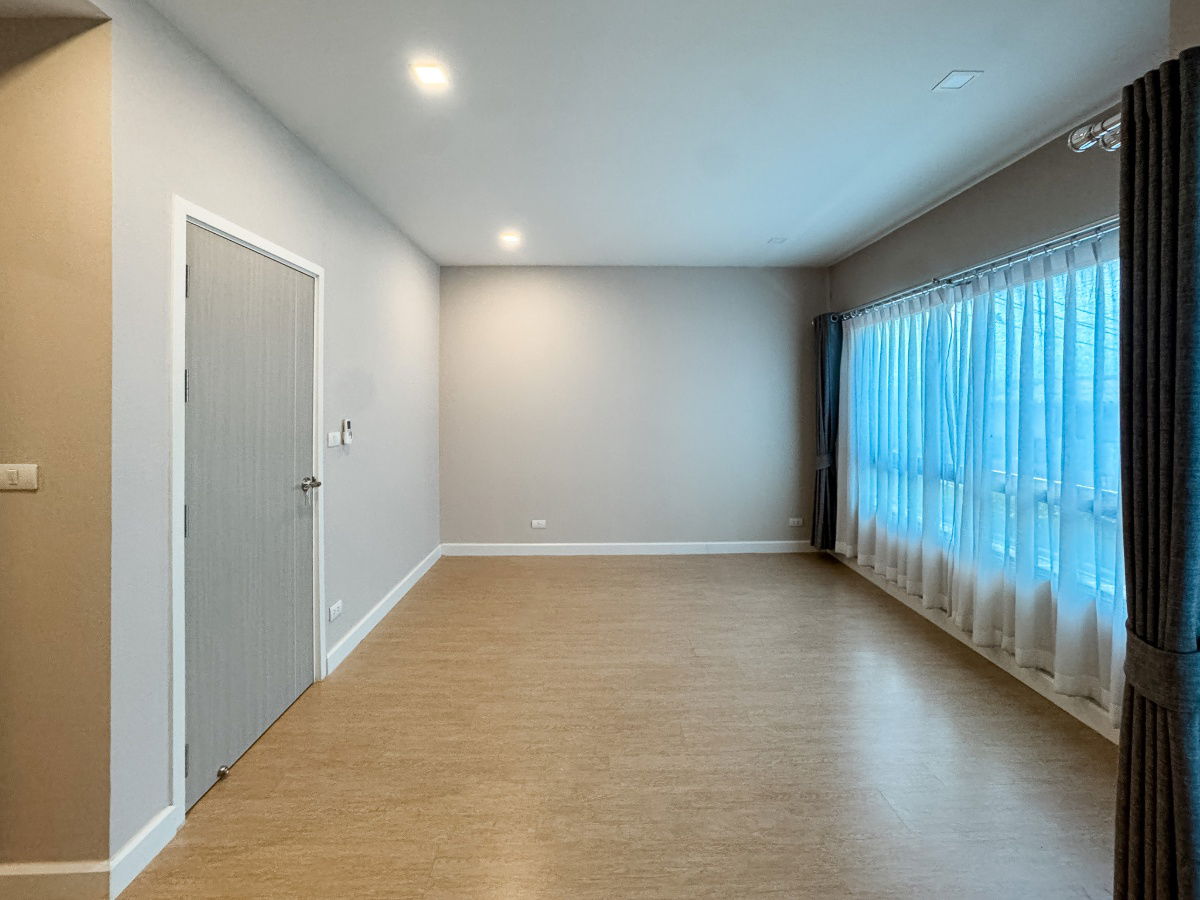 picture Patio Watcharapol-Ramintra Townhome (19.3 sq wah) 4 bedrooms, 3 bathrooms, near Watcharapol Intersection - 22/36