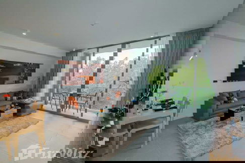 2 Bedroom Apartment 800 m from Bangtao beach