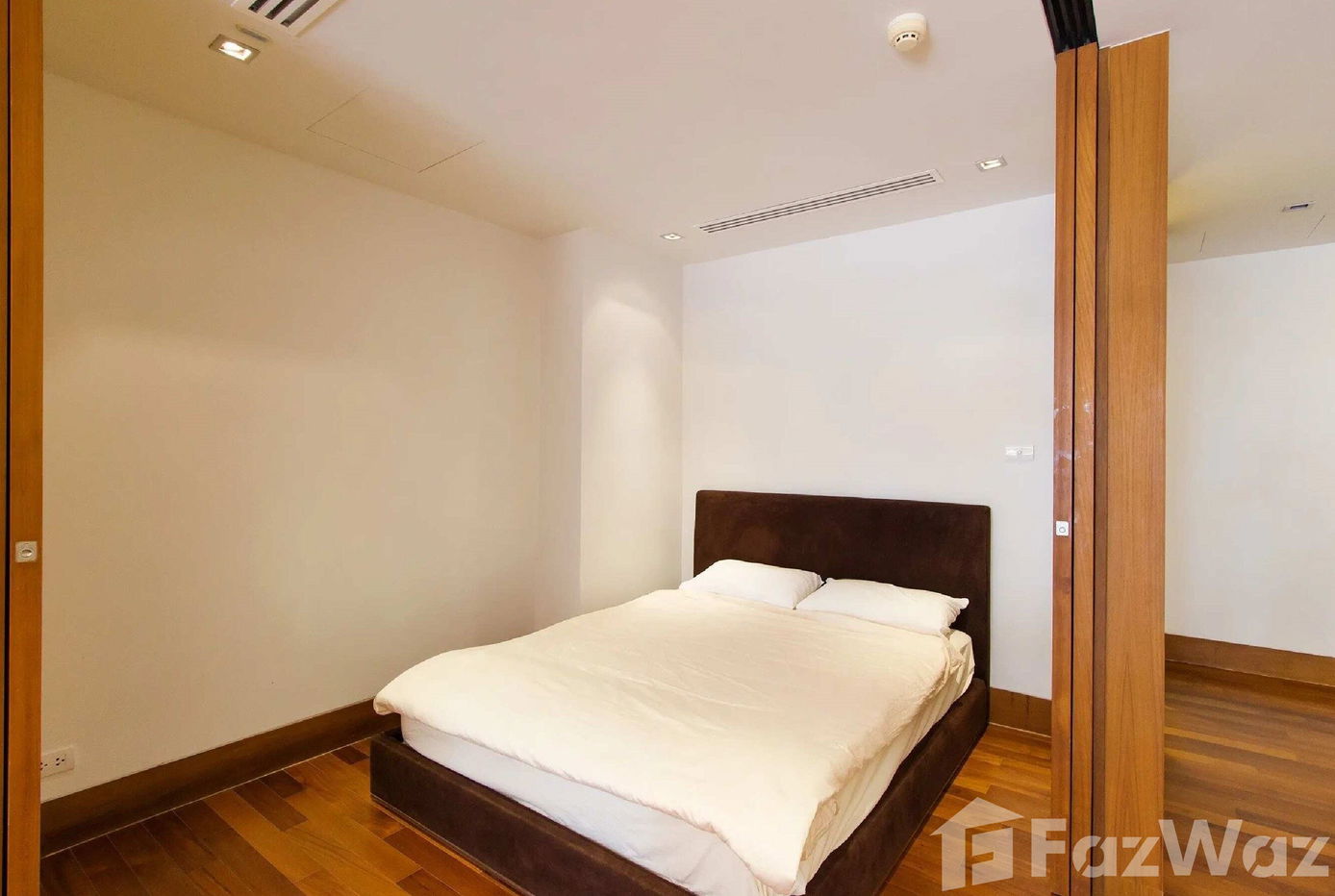 picture 2 Bedroom Condo for sale at Pearl Of Naithon - 10/12