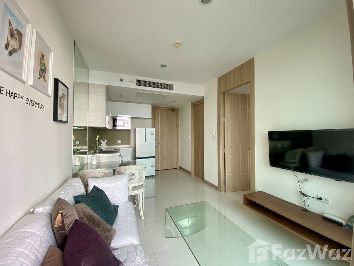 picture 1 Bedroom Condo for sale at The Riviera Wongamat - 2/12