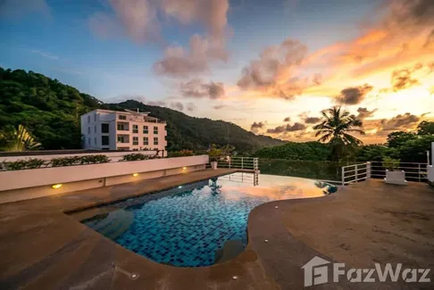 2 bedroom Seaview condominium in Kata