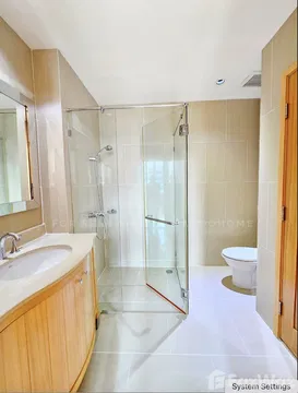 คอนโดให้เช่า 2 ห้องนอน ในโครงการ ดิ เอ็มไพร์ เพลซ
