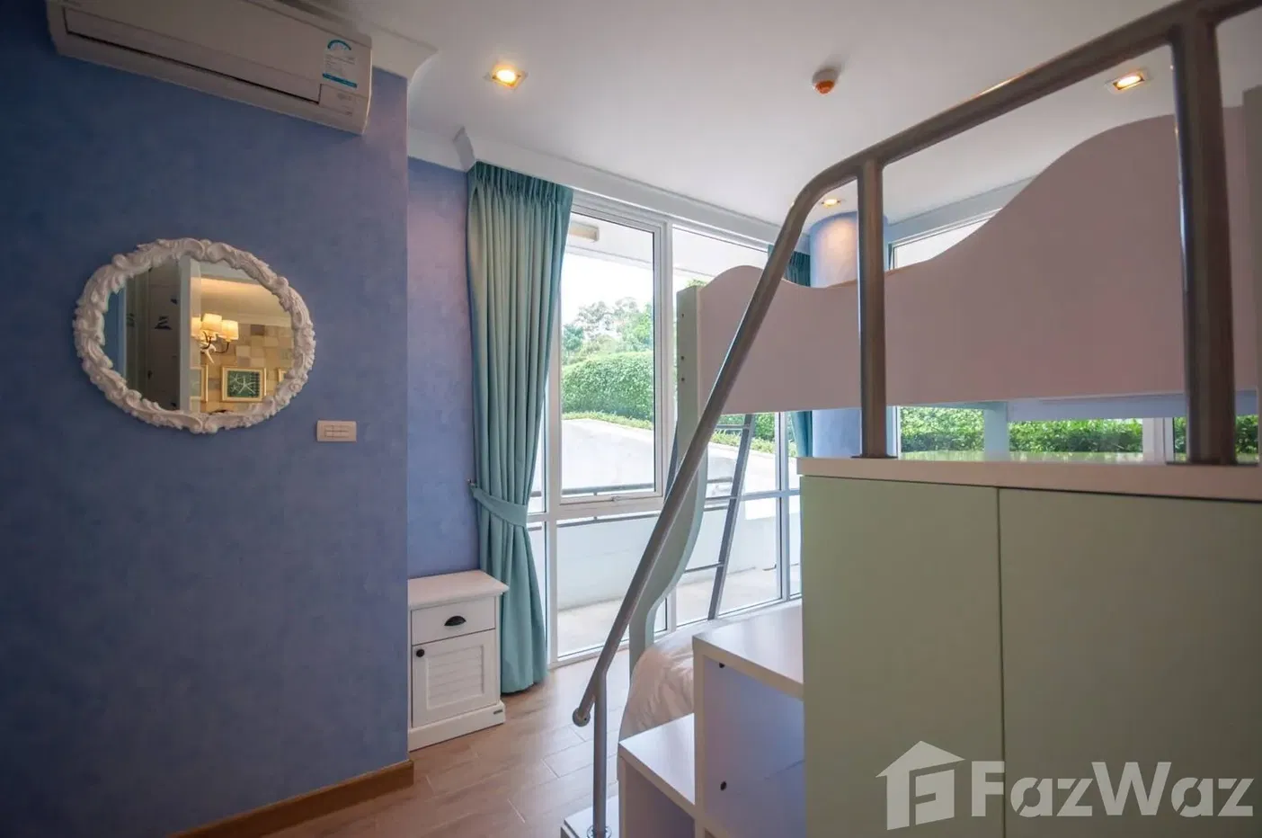 picture 2 Bedrooms with Garden View - 12/13