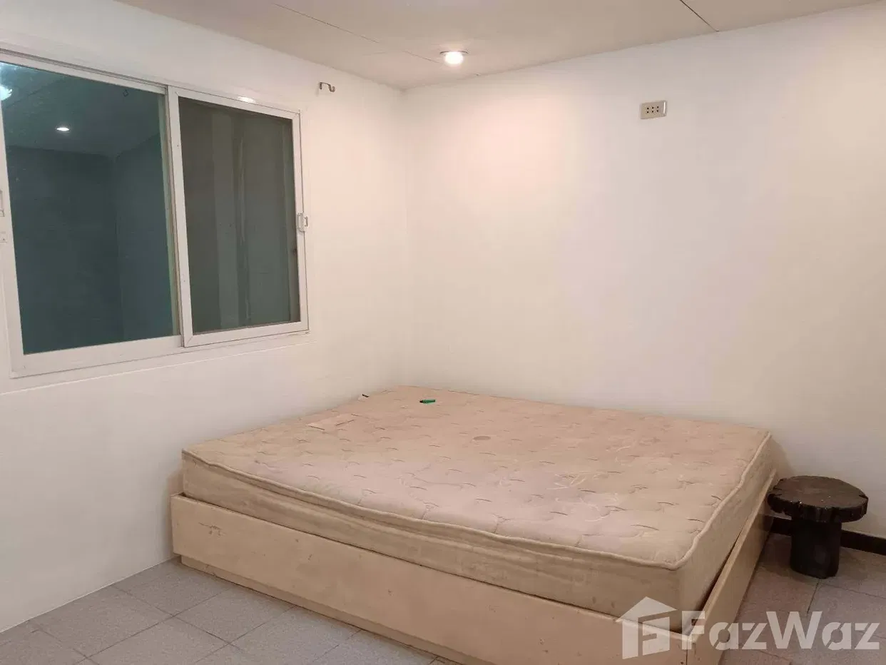 picture Karat Village for sale - 8/18