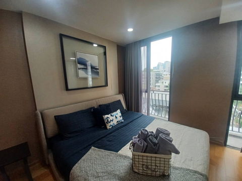 เช่าคอนโด Klass Condo Langsuan (คลาส หลังสวน)
