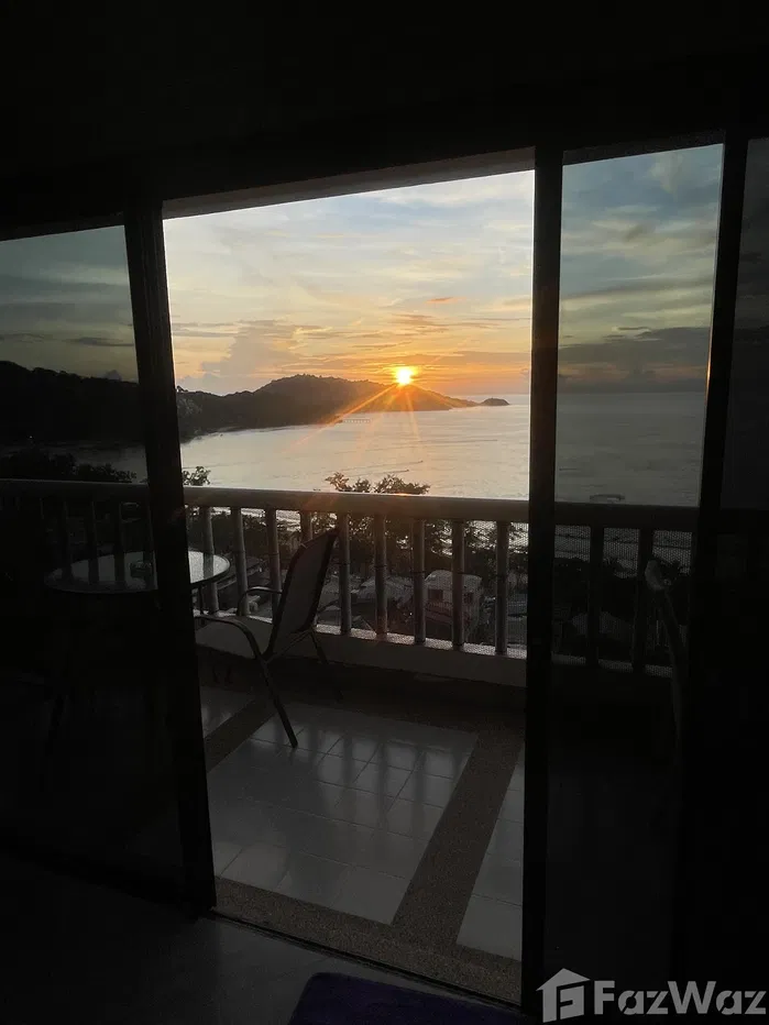 picture Oceanfront Luxury Patong Tower Condo For Sale - 6/51