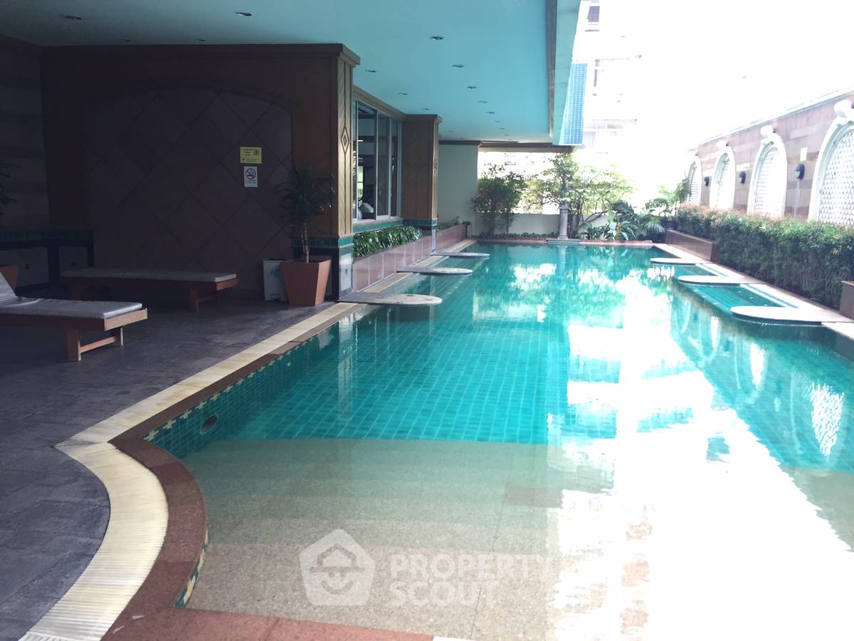 picture 2-BR Condo at Asoke Place near MRT Sukhumvit (ID 883327) - 7/9