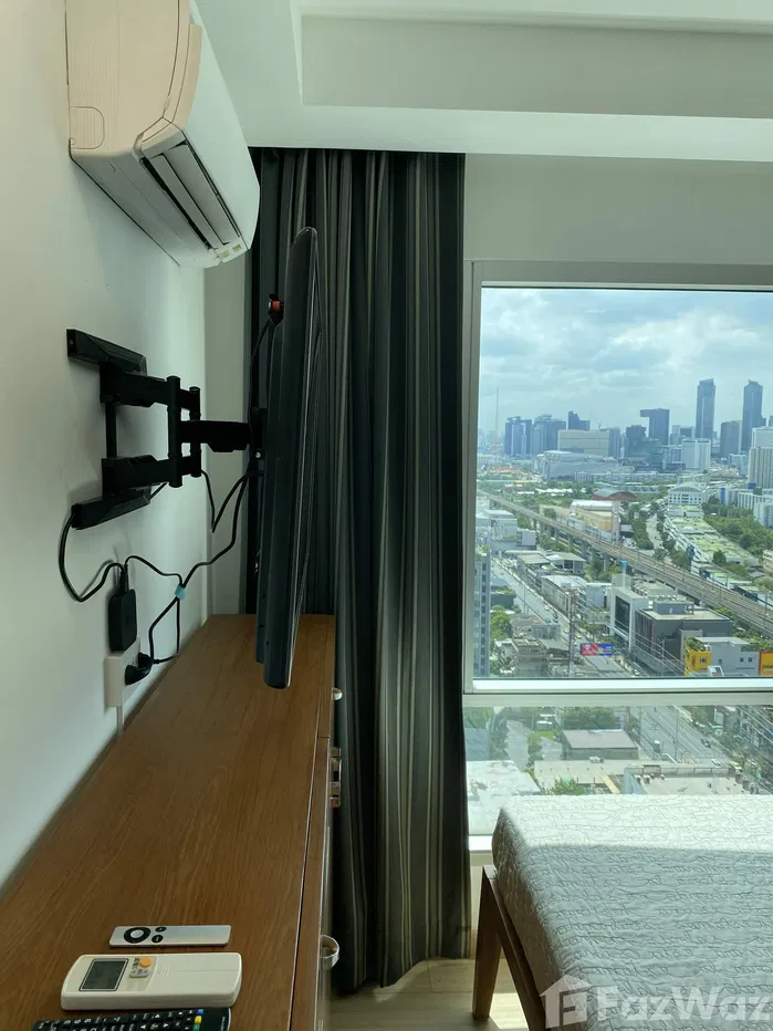 รูป Amazing views over Bangkok skyline - รูปที่ 9/14