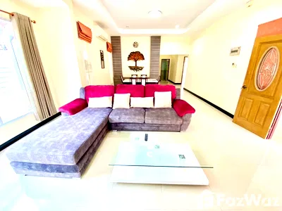 Houses for rent Bang Lamung Chonburi : 3 Bedroom House for rent at Chokchai Garden Home3 1912643